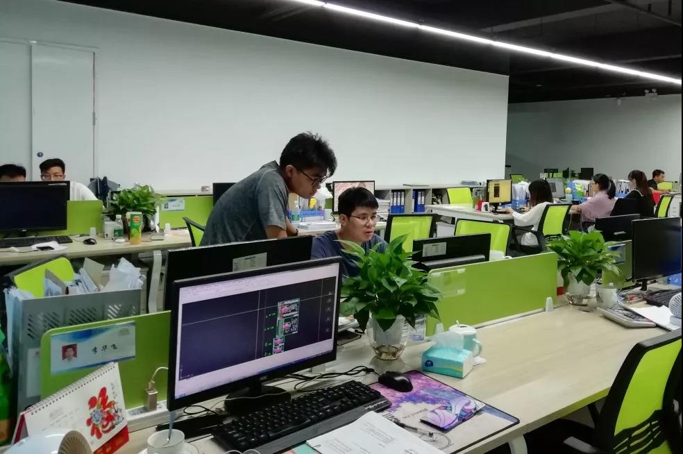 不动产测绘部（房产）项目纪实丨国庆大阅兵，人生就是博官网人节前“大练兵”！